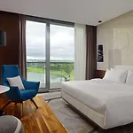 Marriott Hotel 5*