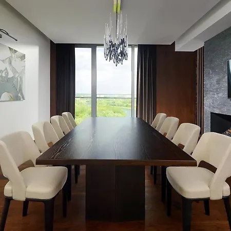 Marriott Hotell 5*