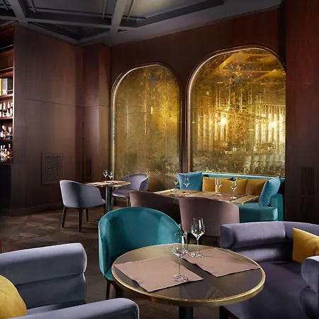 Hotel Marriott 5*