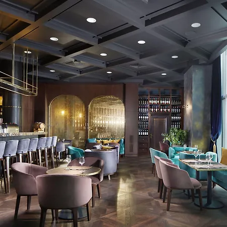 Marriott Hotel 5*
