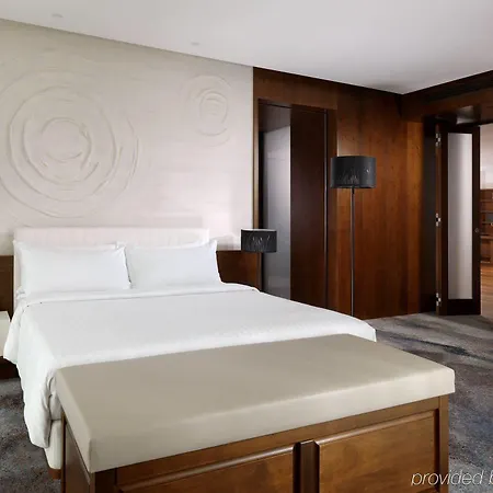 Hotell Marriott 5*