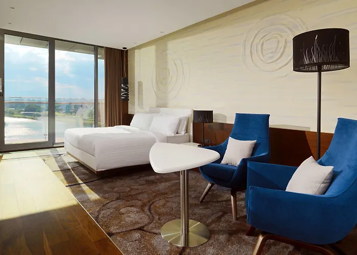 Marriott מלון 5*